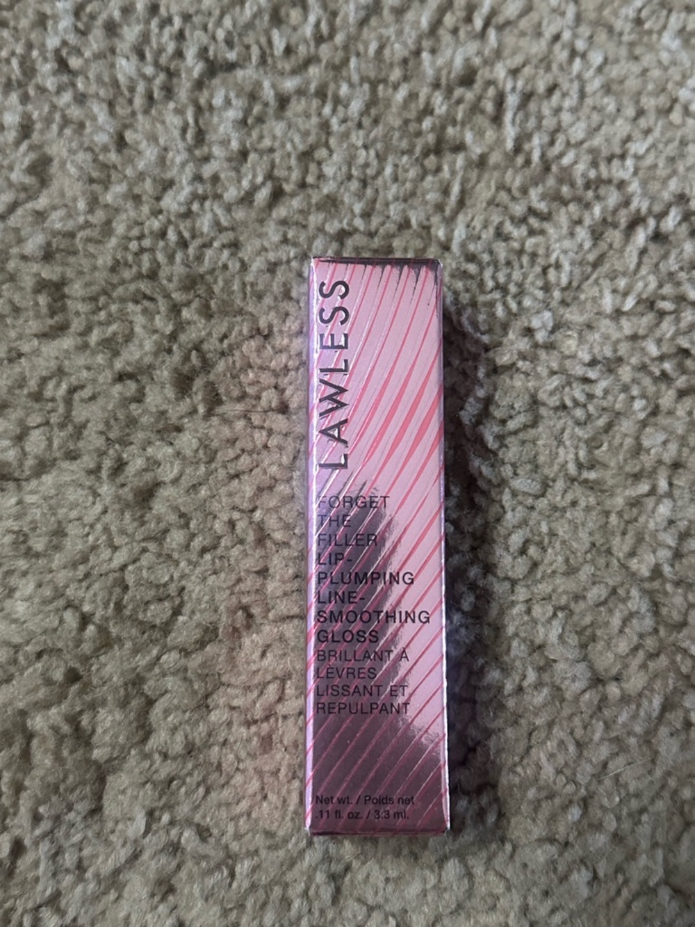 NEW LAWLESS Lip Plumping Smoothing Gloss in Velvet